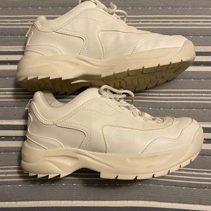 Chunky white and off white sneakers from H&M